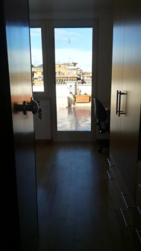 Magic Trastevere suite on roof terrace